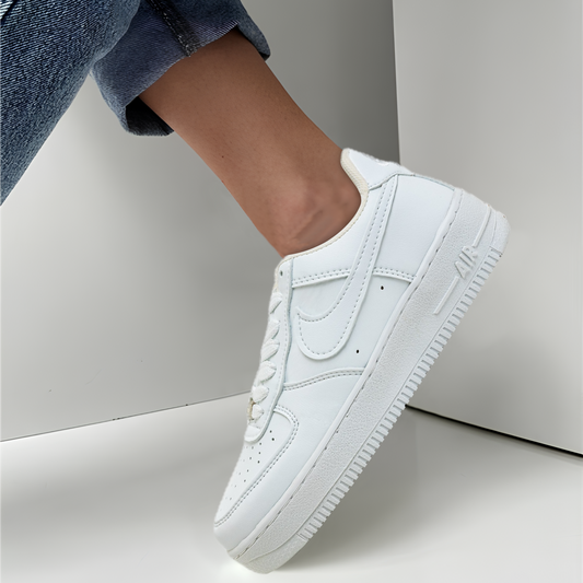 NIKE AIR FORCE BLANCO