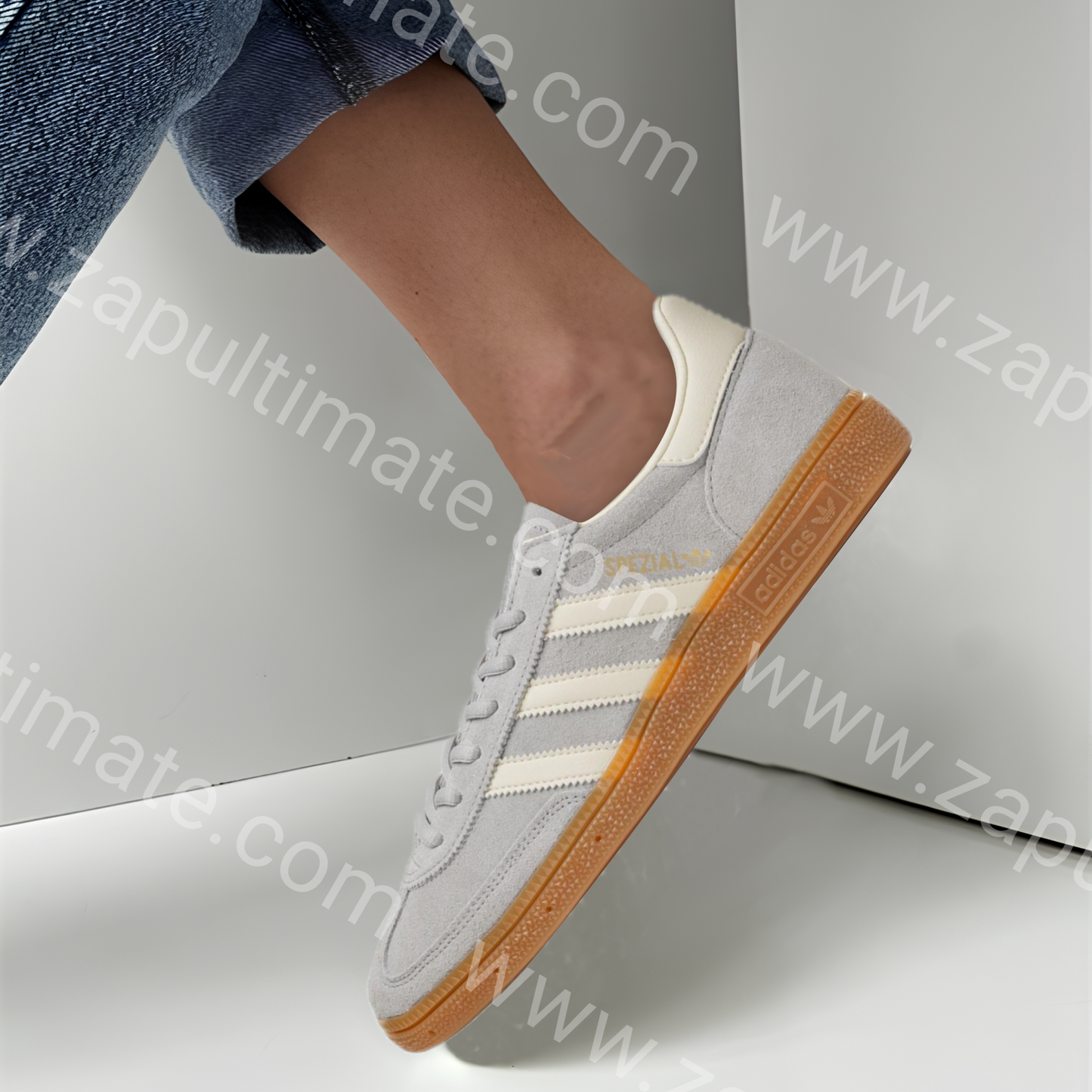 ADIDAS SPEZIAL GRIS Y BLANCO